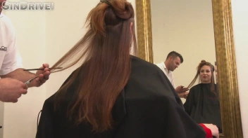 Golden Service At The Piss Salon!  Wetlook Watersports Splashing At Ya! Screencap 21 on sinx.preview.netperv.com