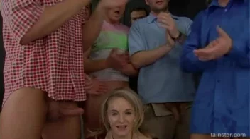 Darinas Tight Pussy Gets a Good Workout Screencap 118 on sinx.preview.netperv.com