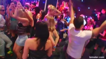 Blue Jean Babes Part 1 Cam 2 Screencap 39 on sinx.preview.netperv.com