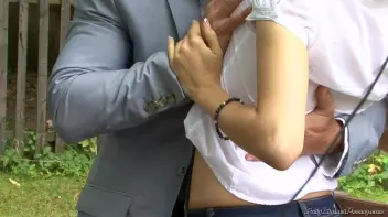 Big Piss Plans In The Park Screencap 13 on sinx.preview.netperv.com