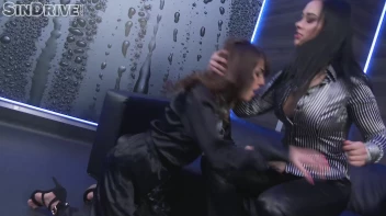 That's My Dick In A Box! Feel The Wrath Of My Extreme Cum Pump Of A Strap-On! Screencap 25 on sinx.preview.netperv.com