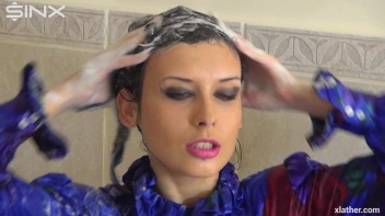 Solo Shower Sensations Screencap 36 on sinx.preview.netperv.com