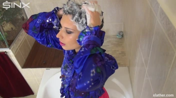 Solo Shower Sensations Screencap 41 on sinx.preview.netperv.com