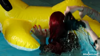 Eurobabe Pool Play Screencap 84 on sinx.preview.netperv.com
