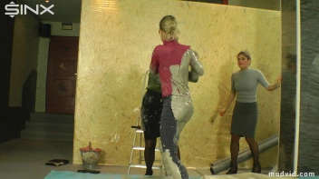 Sexy Professionals Mud Wrestling Mania Screencap 25 on sinx.preview.netperv.com