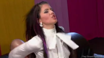 He Makes It RAIN On These Hoes!!! Screencap 94 on sinx.preview.netperv.com