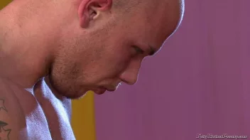 He Makes It RAIN On These Hoes!!! Screencap 122 on sinx.preview.netperv.com