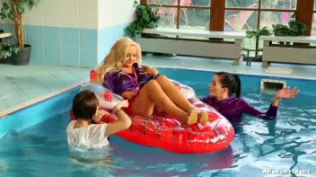 Wetlook Workout Screencap 42 on sinx.preview.netperv.com