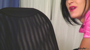 Smackfest + Ripping Lesbos - Vivien & Dina Screencap 21 on sinx.preview.netperv.com
