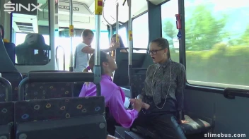 Babes Get Wet And Messy On The Bus Screencap 20 on sinx.preview.netperv.com