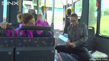 Babes Get Wet And Messy On The Bus Screencap 30 on sinx.preview.netperv.com