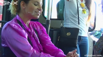 Babes Get Wet And Messy On The Bus Screencap 34 on sinx.preview.netperv.com