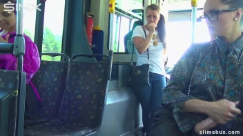 Babes Get Wet And Messy On The Bus Screencap 55 on sinx.preview.netperv.com