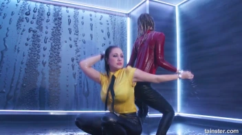 Elegant, Wet, And Living It Up! Screencap 57 on sinx.preview.netperv.com