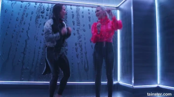 Elegant, Wet, And Living It Up! Screencap 73 on sinx.preview.netperv.com