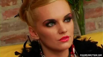 You Can Almost SMELL the Piss... Screencap 15 on sinx.preview.netperv.com