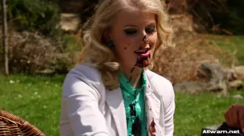 Sloppy Snack Attack Screencap 17 on sinx.preview.netperv.com