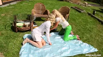 Sloppy Snack Attack Screencap 26 on sinx.preview.netperv.com