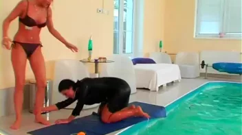 Play Fighting Turns Serious In The Pool Screencap 14 on sinx.preview.netperv.com