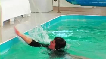 Play Fighting Turns Serious In The Pool Screencap 18 on sinx.preview.netperv.com