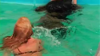 Play Fighting Turns Serious In The Pool Screencap 76 on sinx.preview.netperv.com