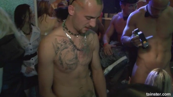 Welcome To The Mad House Part 2 - Cam 3 Screencap 80 on sinx.preview.netperv.com