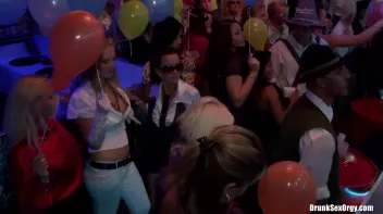 October-Fuck Part 1 Screencap 36 on sinx.preview.netperv.com