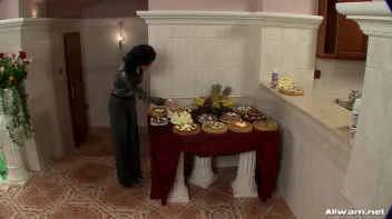 Hot And Messy Mamas Screencap 8 on sinx.preview.netperv.com