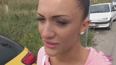 Latest deal - Mit vollgespritzem Gesicht zur U - Bahn