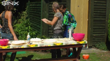 Wet And Messy Duo Splosh Their Friend Screencap 1 on sinx.preview.netperv.com