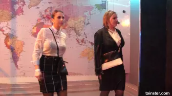 Dancing babes Screencap 47 on sinx.preview.netperv.com