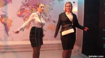 Dancing babes Screencap 48 on sinx.preview.netperv.com