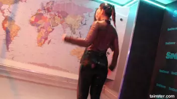 Dancing babes Screencap 52 on sinx.preview.netperv.com