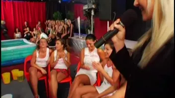 Trying To Maintain Their Composure In The Oil Screencap 1 on sinx.preview.netperv.com