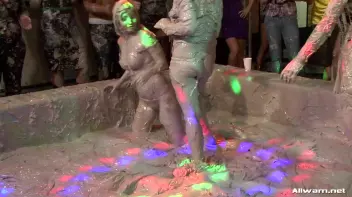 Miss Skinny Takes a Mud Dive Screencap 69 on sinx.preview.netperv.com