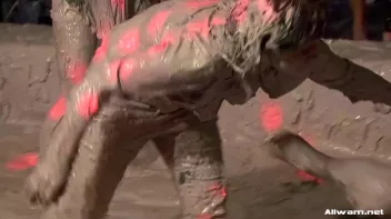 Miss Skinny Takes a Mud Dive Screencap 38 on sinx.preview.netperv.com