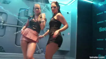 Soaking wet babes shaking their booties Screencap 18 on sinx.preview.netperv.com