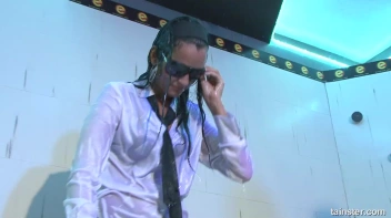 Gangsters Paradise Part 4 - Cam 4 Screencap 53 on sinx.preview.netperv.com