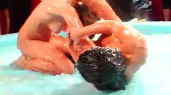 Duke It Out In A Pool Of Slop Screencap 100 on sinx.preview.netperv.com