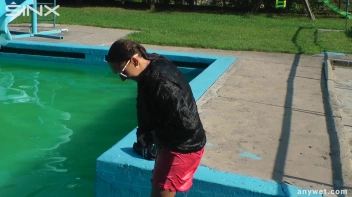 Waterpark Fun For Fully Clothed Brunette Babe Screencap 10 on sinx.preview.netperv.com