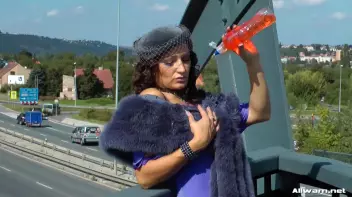 Oily On The Overpass Screencap 12 on sinx.preview.netperv.com