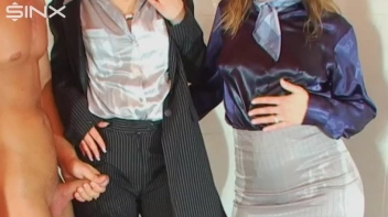 Blondes Seduce Guy Wanking In The Shower Screencap 62 on sinx.preview.netperv.com