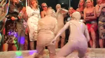 Anita Queen vs. Katy Screencap 85 on sinx.preview.netperv.com