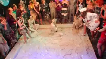 Anita Queen vs. Katy Screencap 45 on sinx.preview.netperv.com