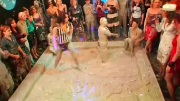 Anita Queen vs. Katy Screencap 46 on sinx.preview.netperv.com