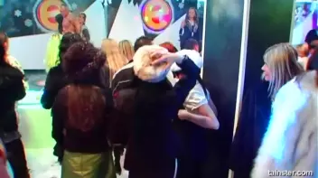 Pussy Blizzard Part 1 - Cam 2 Screencap 43 on sinx.preview.netperv.com