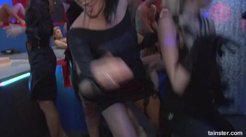 Extreme Speed Dating Part 2 - Cam 2 Screencap 22 on sinx.preview.netperv.com