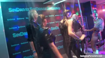 Summer Jam Bang Part 5 - Shower Cam Screencap 56 on sinx.preview.netperv.com