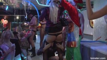 Welcome To The Mad House Part 2 - Cam 3 Screencap 19 on sinx.preview.netperv.com