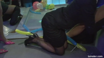 Welcome To The Mad House Part 2 - Cam 3 Screencap 71 on sinx.preview.netperv.com